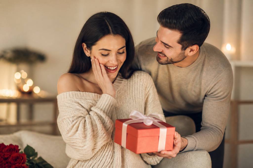Cadeau de la saint valentin pour femme : idées élégantes et originales