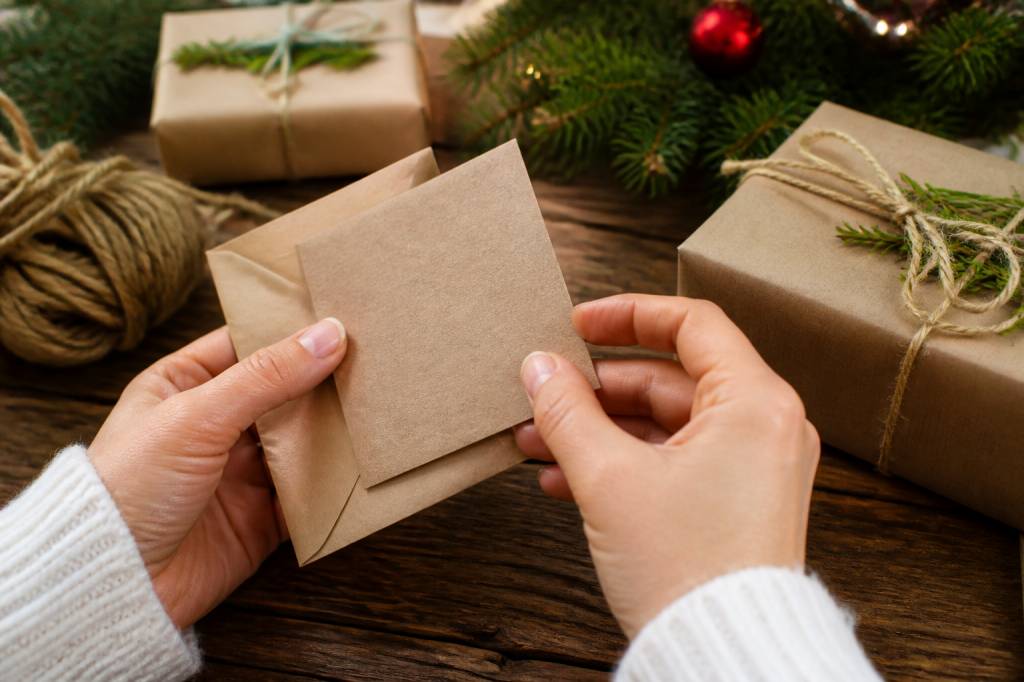 Bons pour noel : idées de cadeaux à offrir et à personnaliser
