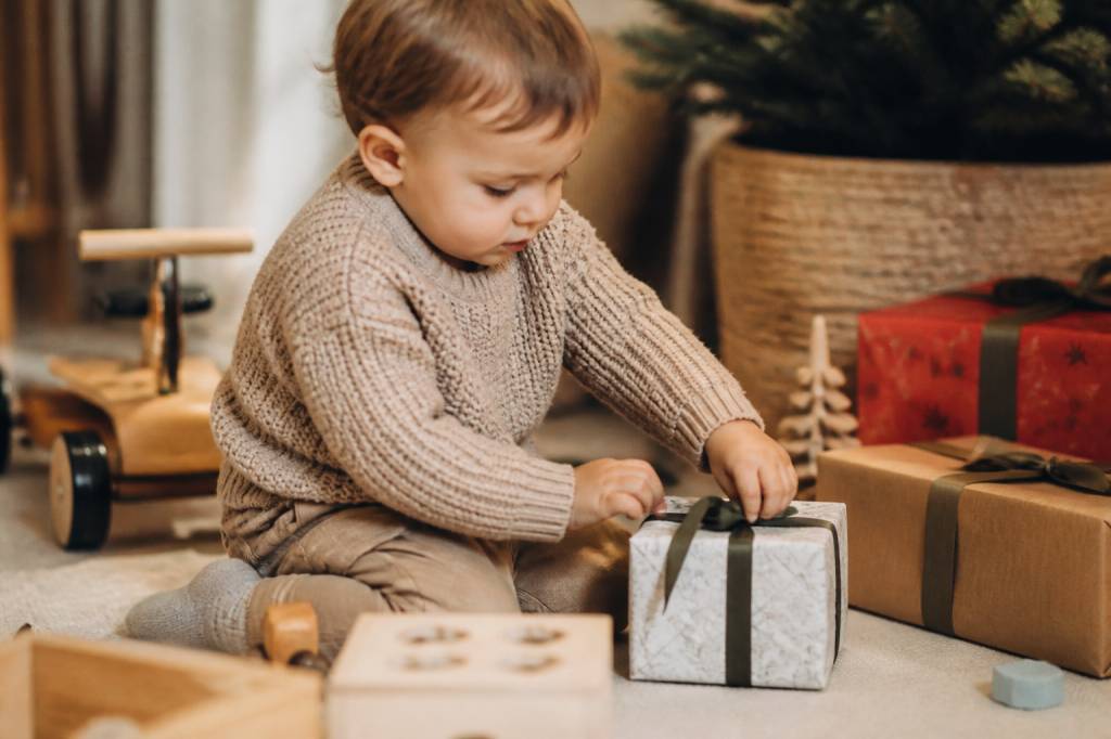 Cadeau noël 18 mois : idées et conseils pour bien choisir